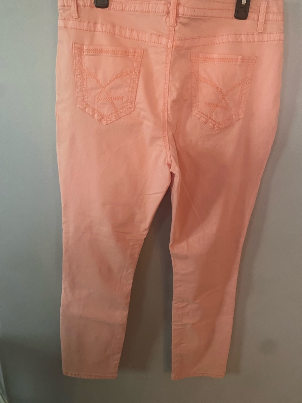 New peach colored Skinny Jeans — Stretch Slim Fit